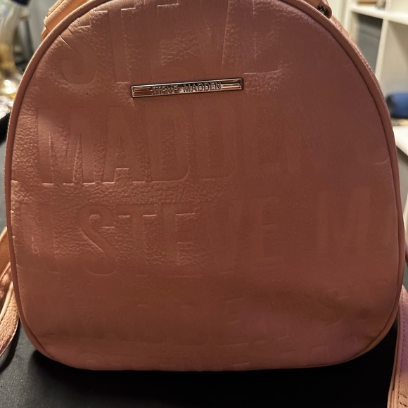 Steve Madden Pink backpack - Picture 2 of 2